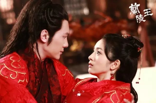 "《兰陵光头》不是林依晨和冯绍峰主演,2013年播出的电视剧?爱奇艺电视剧王妃强图片