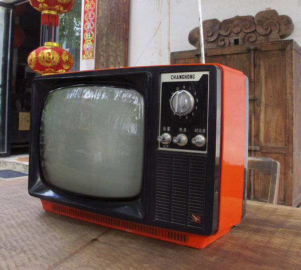 旧式电视机