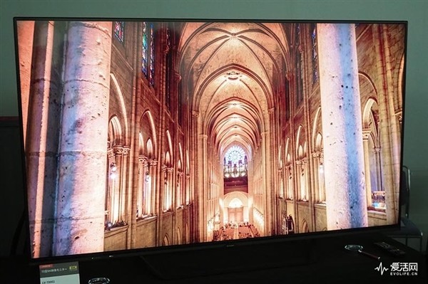 夏普发布70英寸8K HDR电视：4倍4K画质、50万元
