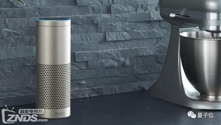 亚马逊一口气发布六款新设备 二代Echo智能音箱也在列