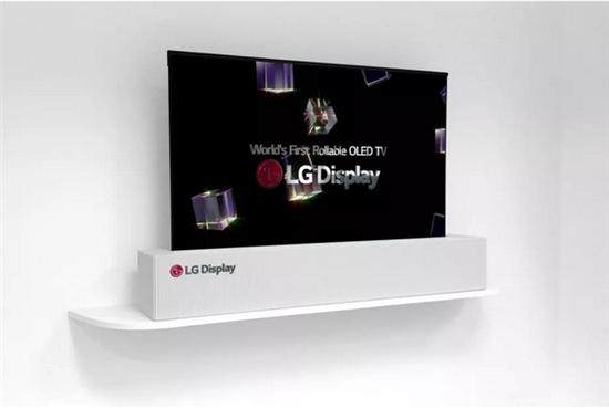 LG65英寸OLED电视亮相2018CES 4K超高清屏幕
