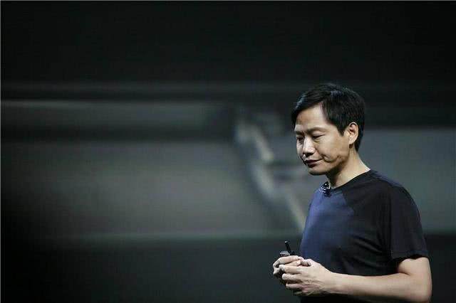 “劳模”雷军:“厚道的人运气不会太差”