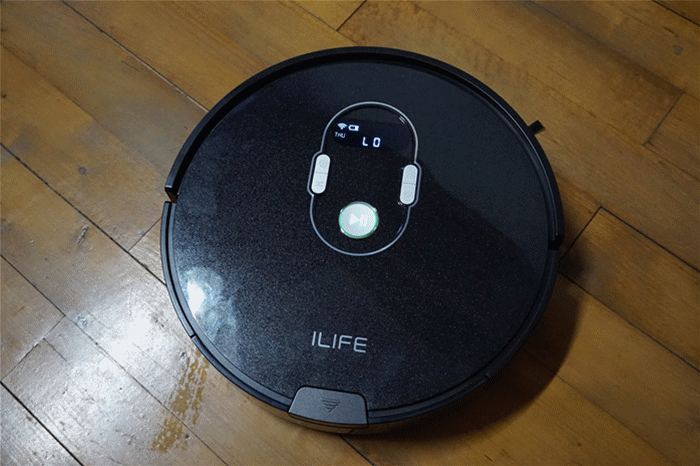ILIFE智意X787——好玩又实用，灰尘垃圾一扫光