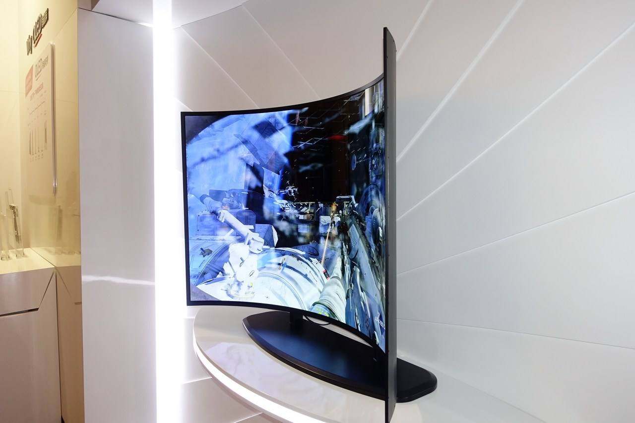 OLED电视推出秋季新品,均价过万还是有点贵