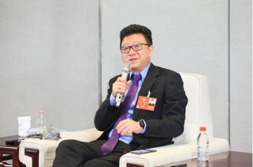 2019全国两会 看看科技大佬提案都说了啥?