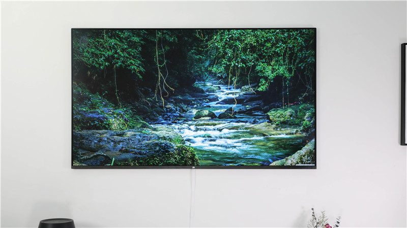 小米壁画电视评测：来自艺术的三重奏——电视、壁画和AI