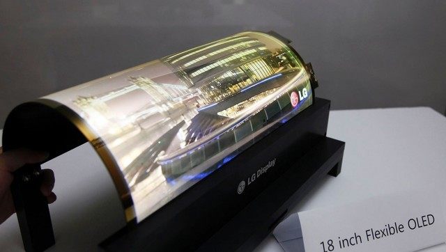 OLED折叠屏大爆发!LG、三星、联想相继推出可折叠屏设备 OLED折叠屏大爆发!LG、三星、联想相继推出可折叠屏设备
