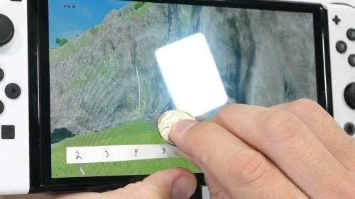 钱白花了！大神测试任天堂Switch OLED：屏幕玻璃像塑料