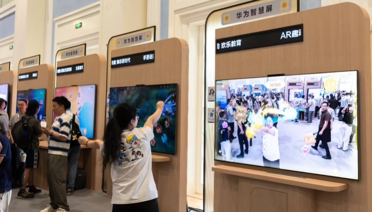华为预告旗下首款鸿蒙旗舰智慧屏电视,支持灵犀悬浮触控技术 华为预告旗下首款鸿蒙旗舰智慧屏电视,支持灵犀悬浮触控技术