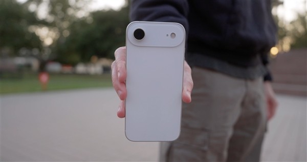 苹果产品线大调整:未来3年iPhone外观巨变