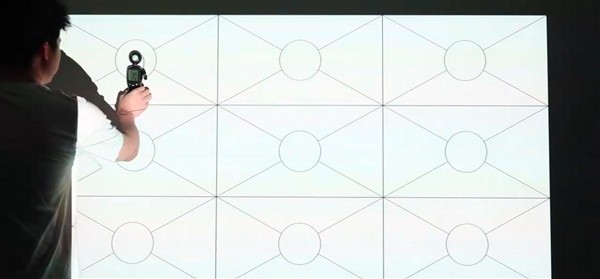 投影仪选购避坑指南:如何一眼看穿“高对比度”的营销泡沫