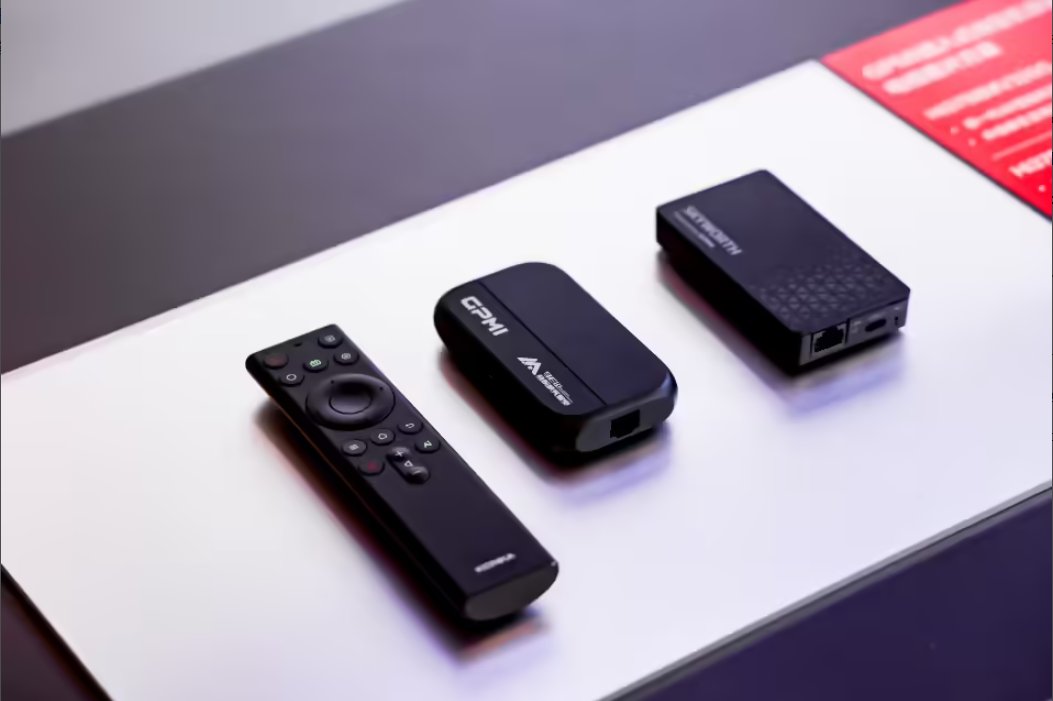 创维数字、上海海思合作发布GPMI微型插入式机顶盒，年内试点应用