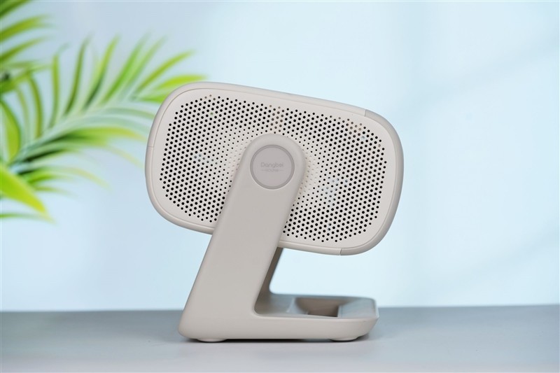 三色激光画质惊人!当贝D7X激光投影仪评测:两千多元即体验旗舰技术 三色激光画质惊人!当贝D7X激光投影仪评测:两千多元即体验旗舰技术