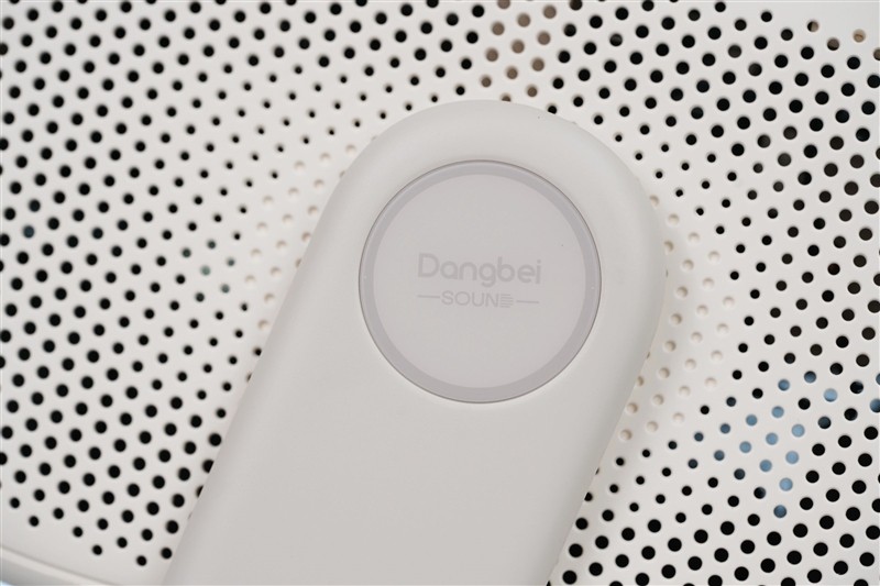 三色激光画质惊人!当贝D7X激光投影仪评测:两千多元即体验旗舰技术 三色激光画质惊人!当贝D7X激光投影仪评测:两千多元即体验旗舰技术