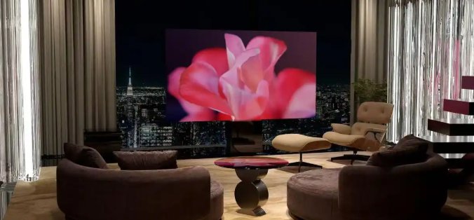 三星发布三折手机，保时捷设计与C Seed联合推出奢华三折电视