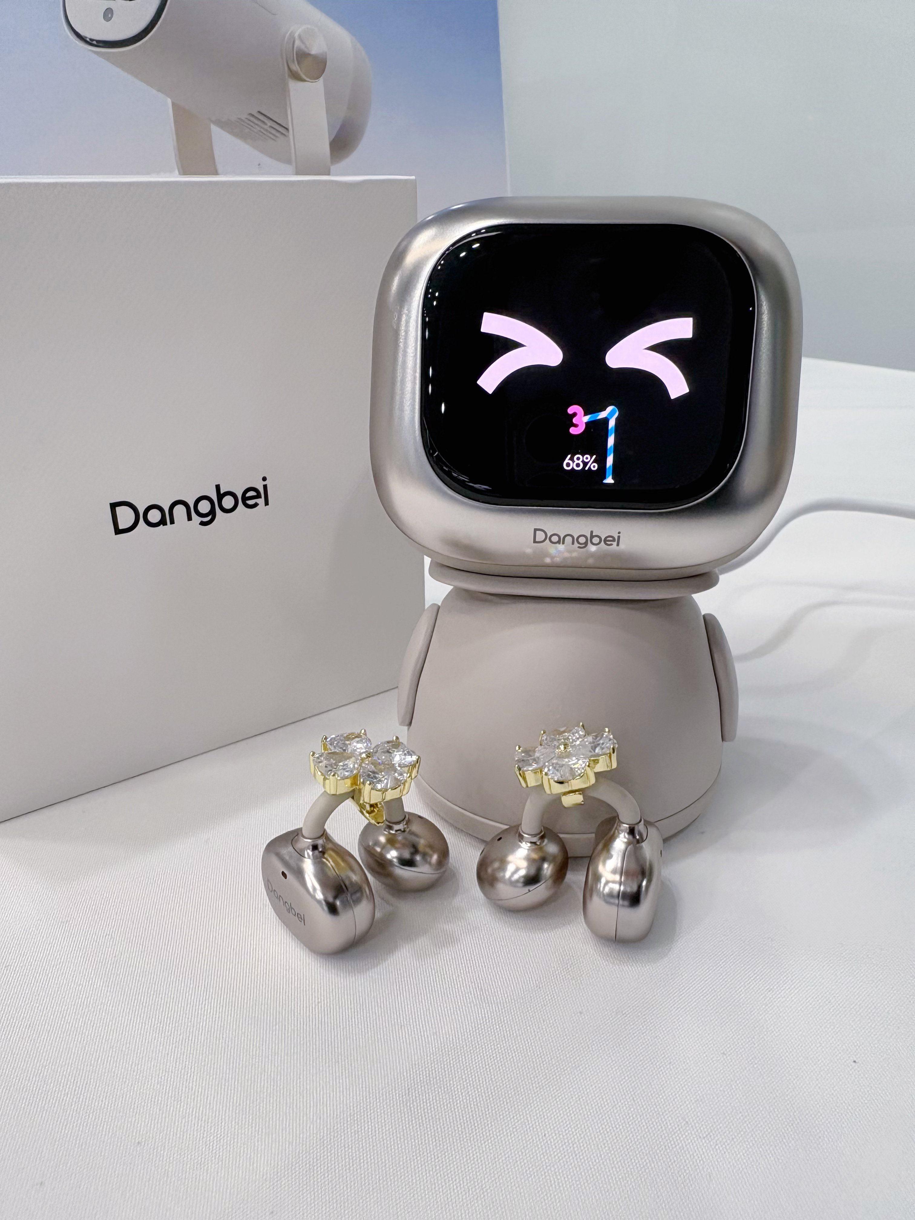 耳夹式蓝牙耳机当贝Air1深度开箱测评：AI耳机里的卷王值得买吗?