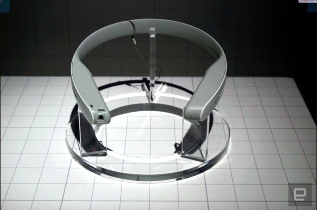 索尼Concept N戴脖子上的骨传导耳机