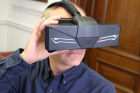 5K屏的VR头显：体积大重量轻 佩戴舒适配置强悍