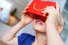 可口可乐麦当劳相继推出VR眼镜