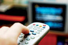 <b>电视开机广告侵犯消费者权益 要能一键关闭</b>