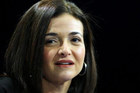 <b>Facebook COO桑德伯格首次发声：辜负了用户信任 感到遗憾</b>
