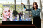 <b>三星透明OLED屏幕曝光 已申请屏幕开孔的专利</b>
