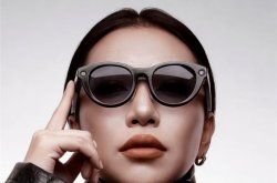 百度正式发布小度AI眼镜Pro：支持AI识物、AI翻译 2299元