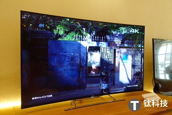 索尼推出新款弧面电视以及入门级4K电视