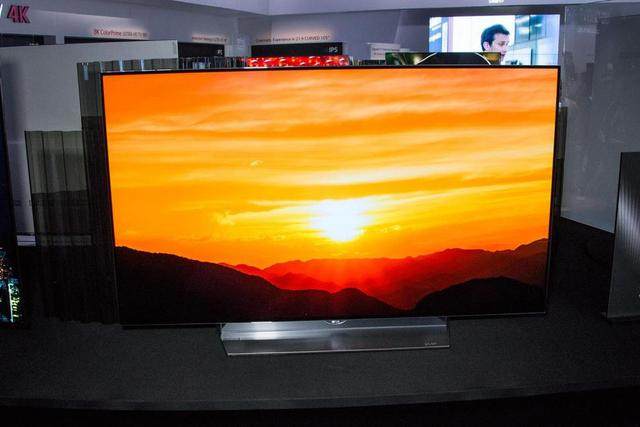 LG全新平面OLED电视9月上市 比曲面效果更好