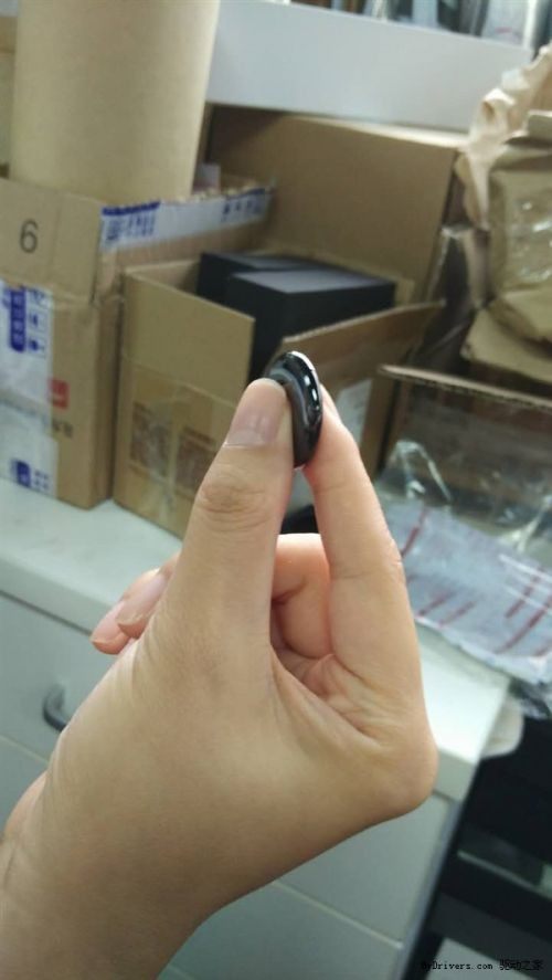 华米自主品牌手环曝光 能否摆脱小米光环？