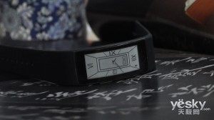 水墨画风 联想智能手环VIBE Band VB10评测