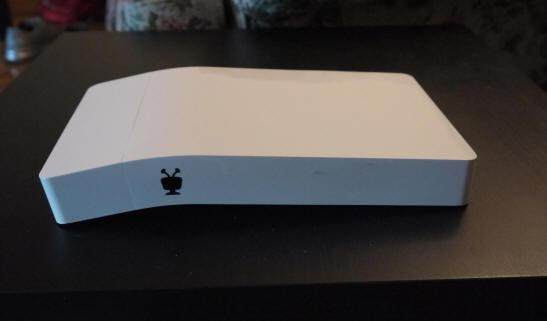 TiVo Bolt盒子体验 外观设计奇特能跳过广告