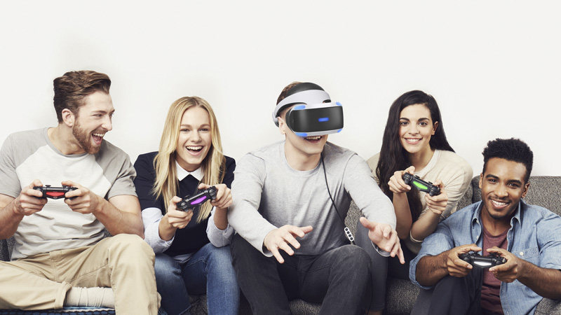 用PS VR玩了一局游戏，让我对VR创业多了三分怀疑