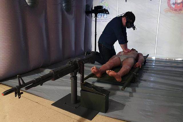 军队医务人员已经在用VR训练伤员救治了