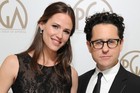 苹果预定新剧：制片人J.J. Abrams 主演Jennifer Garner