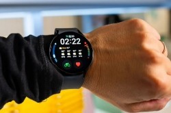 三星暗示将推出全新高端智能手表，还有多种形态可穿戴设备